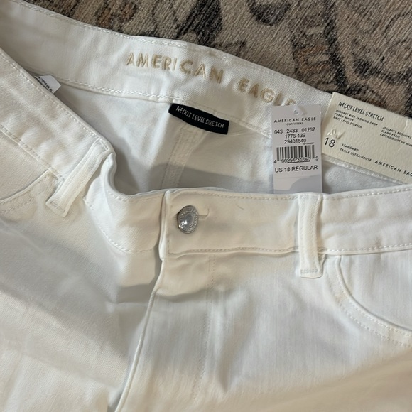 AE Ne(x)t Level Highest Rise Jegging Crop Raw Hem white jeans size 18 NWT - Picture 8 of 8